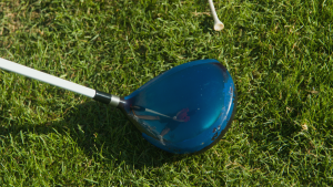 golf driver and tee